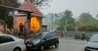 અમદાવાદમાં વરસાદથી અંડરબ્રિજ ડૂબ્યા રસ્તા પર પાણી પાણી