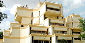 પશુપાલકોના વિરોધ વચ્ચે નિયામક મંડળની બેઠક,